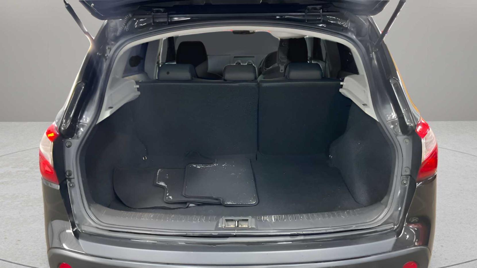 Nissan Qashqai 1.6 Acenta SUV 5dr Petrol CVT 2WD Euro 5 (117 ps)