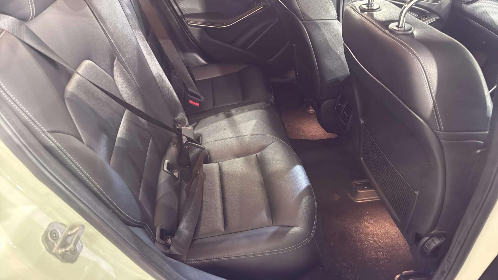 Mercedes-Benz A Class 2.1 A200d Sport (Premium) Hatchback 5dr Diesel 7G-DCT Euro 6 (s/s) (136 ps)