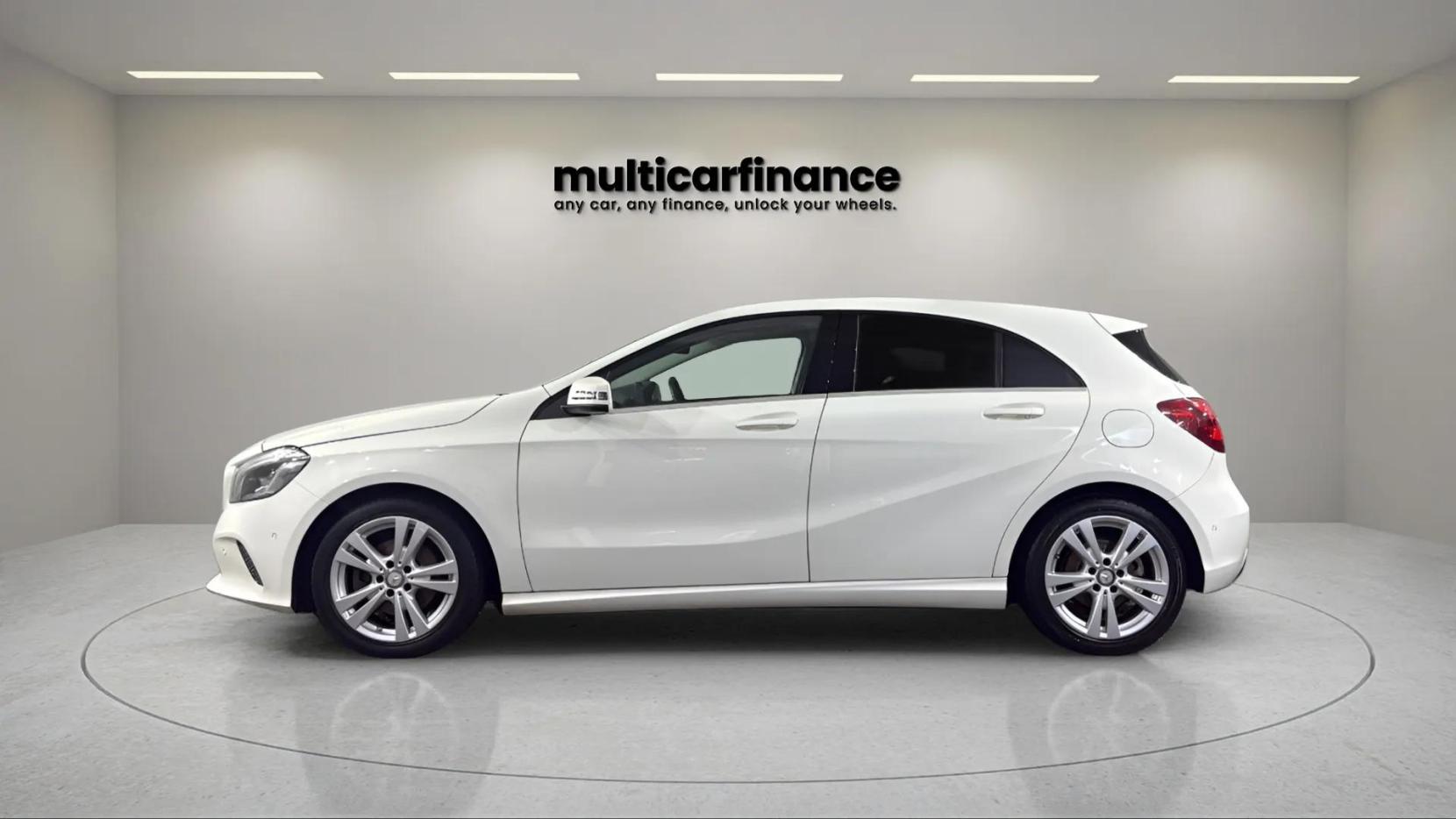 Mercedes-Benz A Class 2.1 A200d Sport (Premium) Hatchback 5dr Diesel 7G-DCT Euro 6 (s/s) (136 ps)