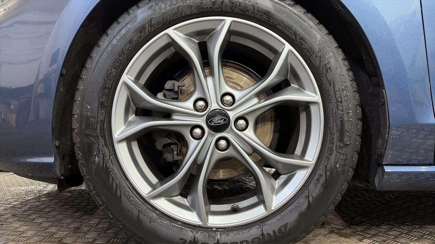 Ford Focus 1.0T EcoBoost ST-Line Hatchback 5dr Petrol Manual Euro 6 (s/s) (125 ps)