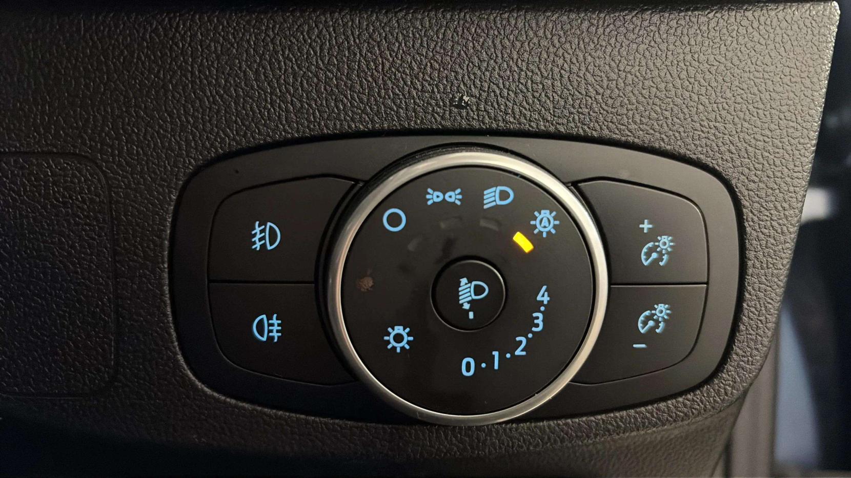 Ford Focus 1.0T EcoBoost ST-Line Hatchback 5dr Petrol Manual Euro 6 (s/s) (125 ps)