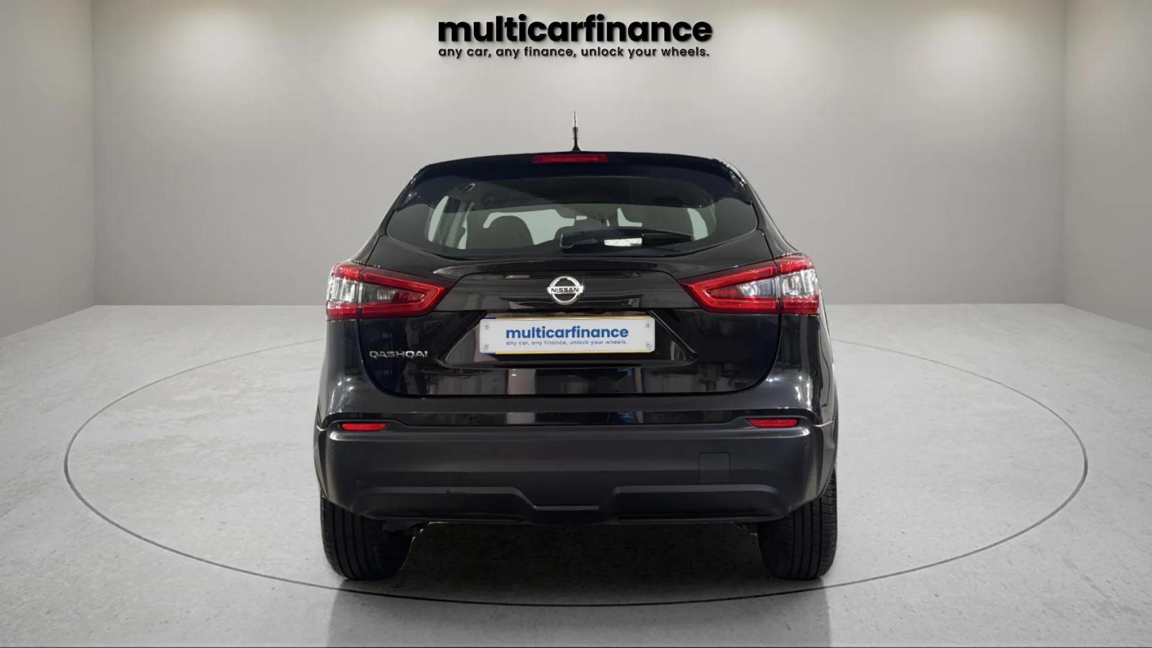 Nissan Qashqai 1.3 DIG-T Visia SUV 5dr Petrol Manual Euro 6 (s/s) (140 ps)