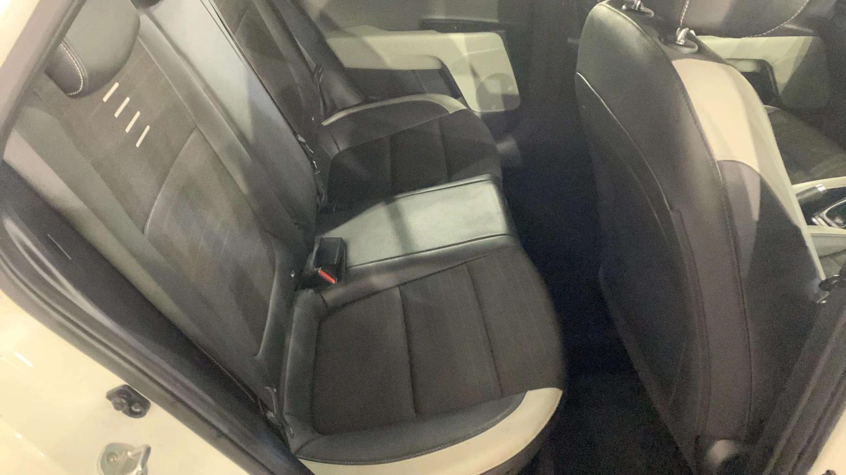 Kia Stonic 1.0 T-GDi First Edition SUV 5dr Petrol Manual Euro 6 (s/s) (118 bhp)