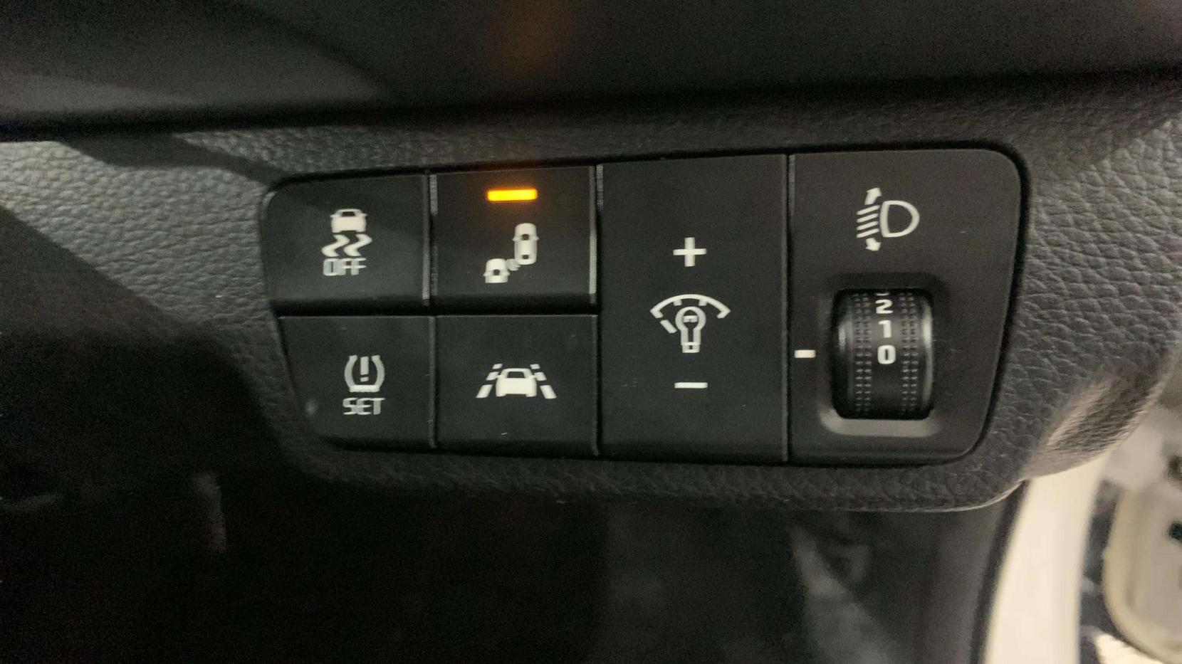 Kia Stonic 1.0 T-GDi First Edition SUV 5dr Petrol Manual Euro 6 (s/s) (118 bhp)