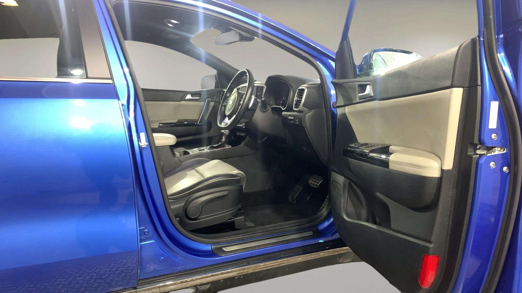 Kia Sportage 1.6 CRDi MHEV GT-Line SUV 5dr Diesel Hybrid DCT AWD Euro 6 (s/s) (134 bhp)