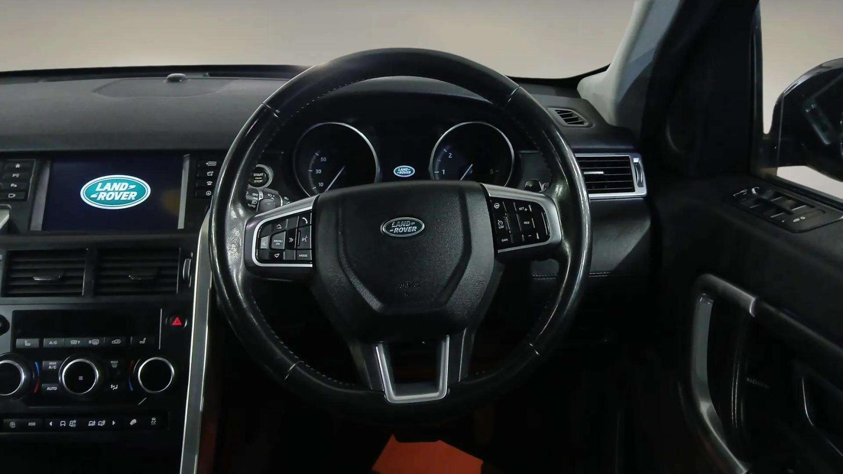 Land Rover Discovery Sport 2.0 TD4 HSE Luxury SUV 5dr Diesel Auto 4WD Euro 6 (s/s) (180 ps)