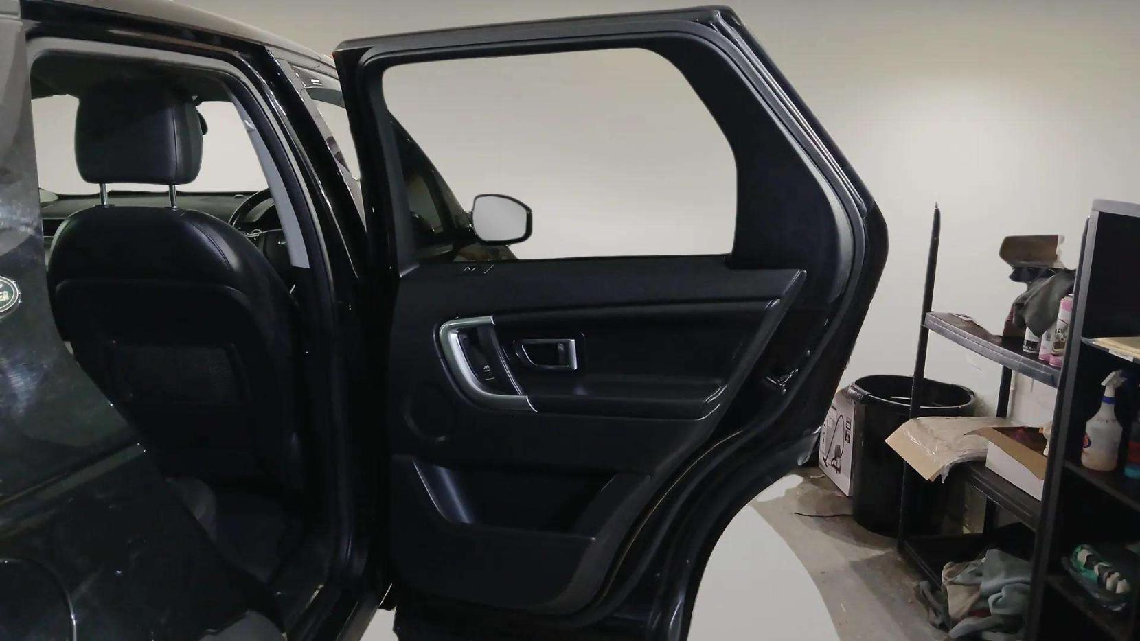 Land Rover Discovery Sport 2.0 TD4 HSE Luxury SUV 5dr Diesel Auto 4WD Euro 6 (s/s) (180 ps)