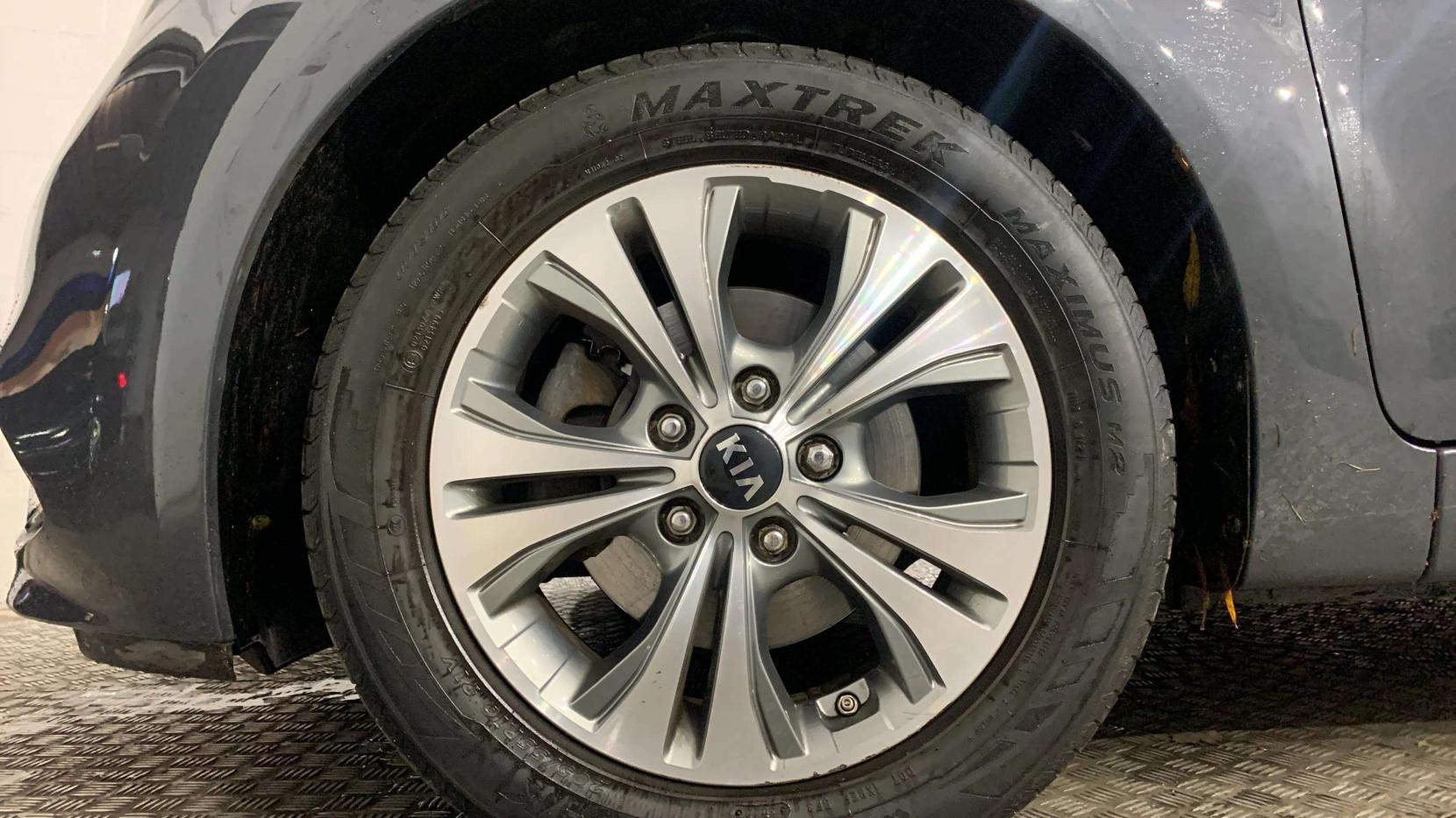 Kia Venga 1.6 3 MPV 5dr Petrol Auto Euro 6 (123 bhp)