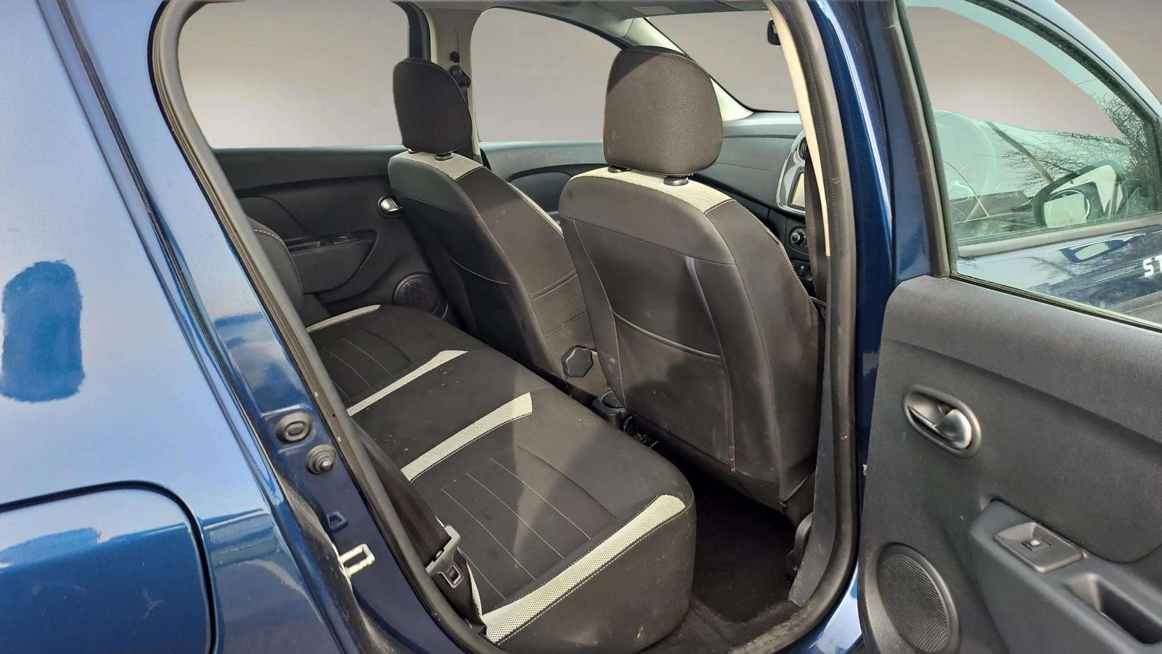 Dacia Sandero Stepway 1.5 dCi Laureate Hatchback 5dr Diesel Manual Euro 6 (s/s) (90 ps)