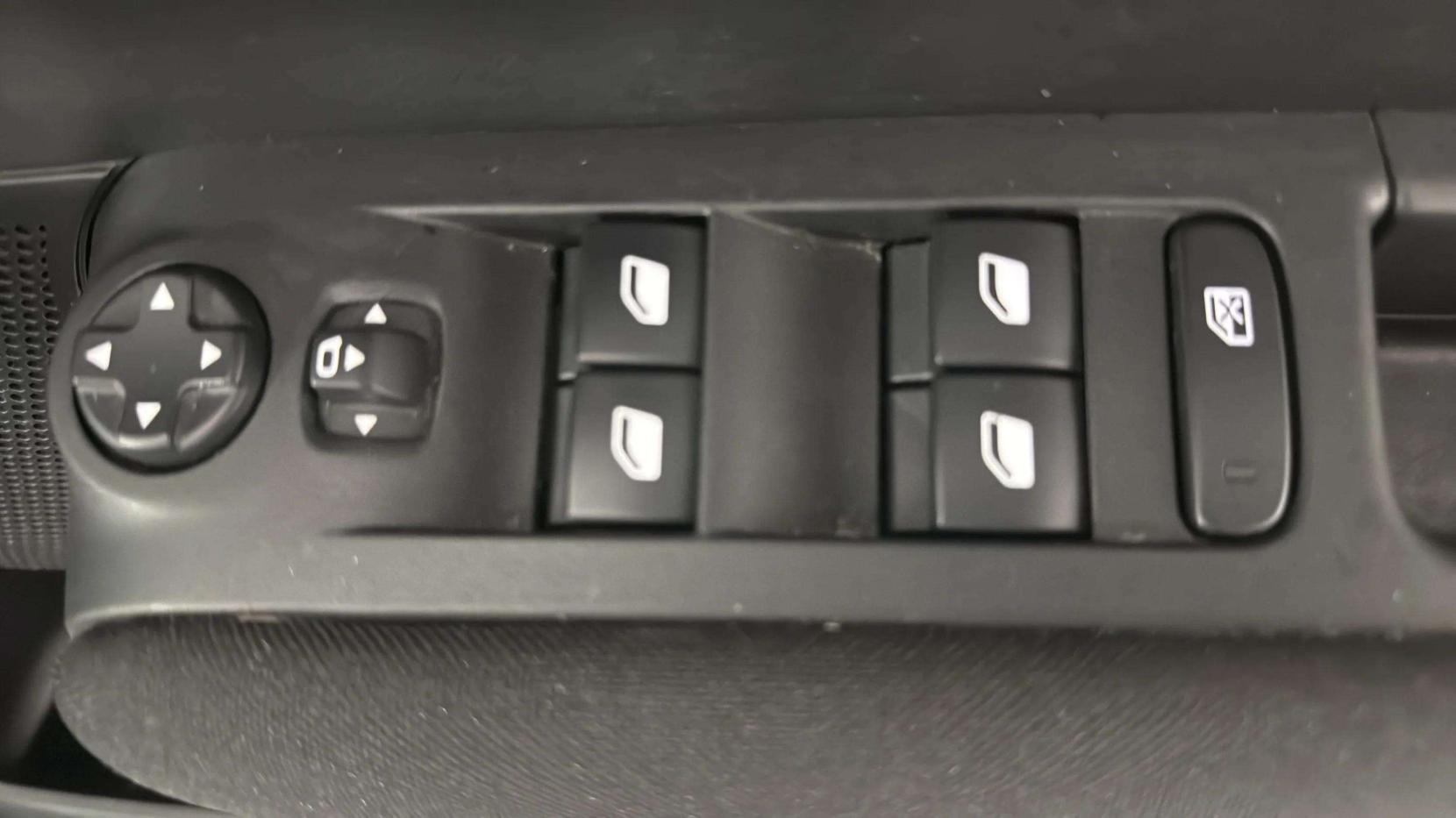 Citroen C3 Aircross 1.2 PureTech Shine Plus SUV 5dr Petrol Manual Euro 6 (s/s) (110 ps)