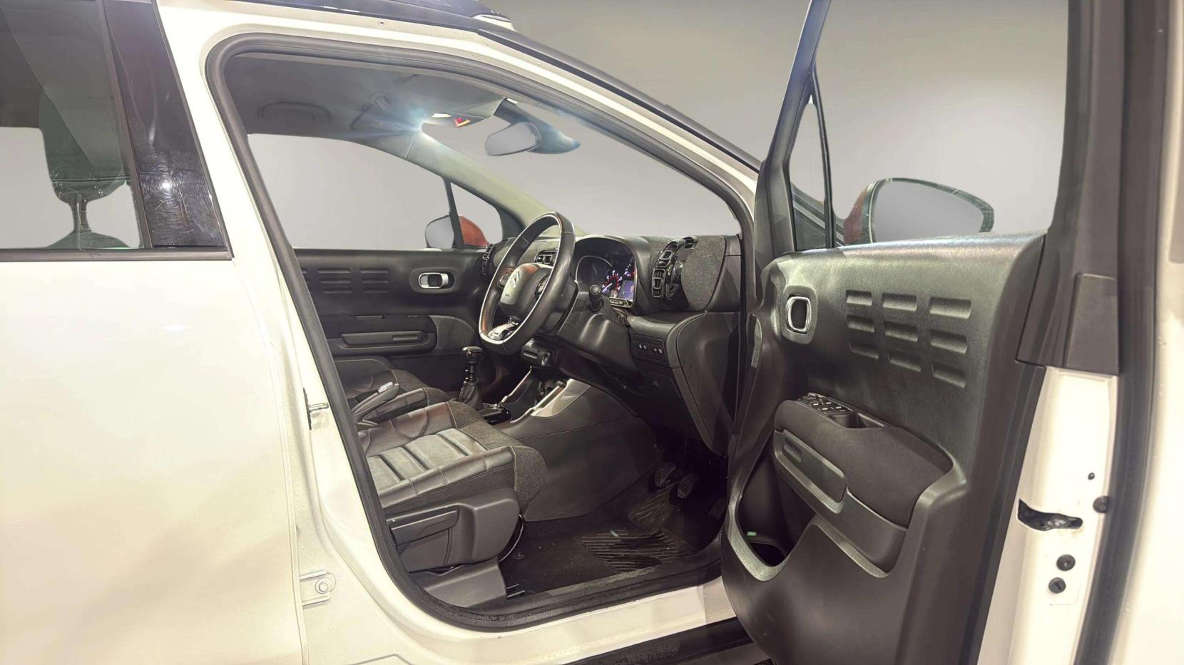 Citroen C3 Aircross 1.2 PureTech Shine Plus SUV 5dr Petrol Manual Euro 6 (s/s) (110 ps)