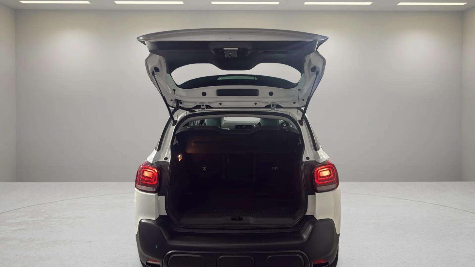 Citroen C3 Aircross 1.2 PureTech Shine Plus SUV 5dr Petrol Manual Euro 6 (s/s) (110 ps)