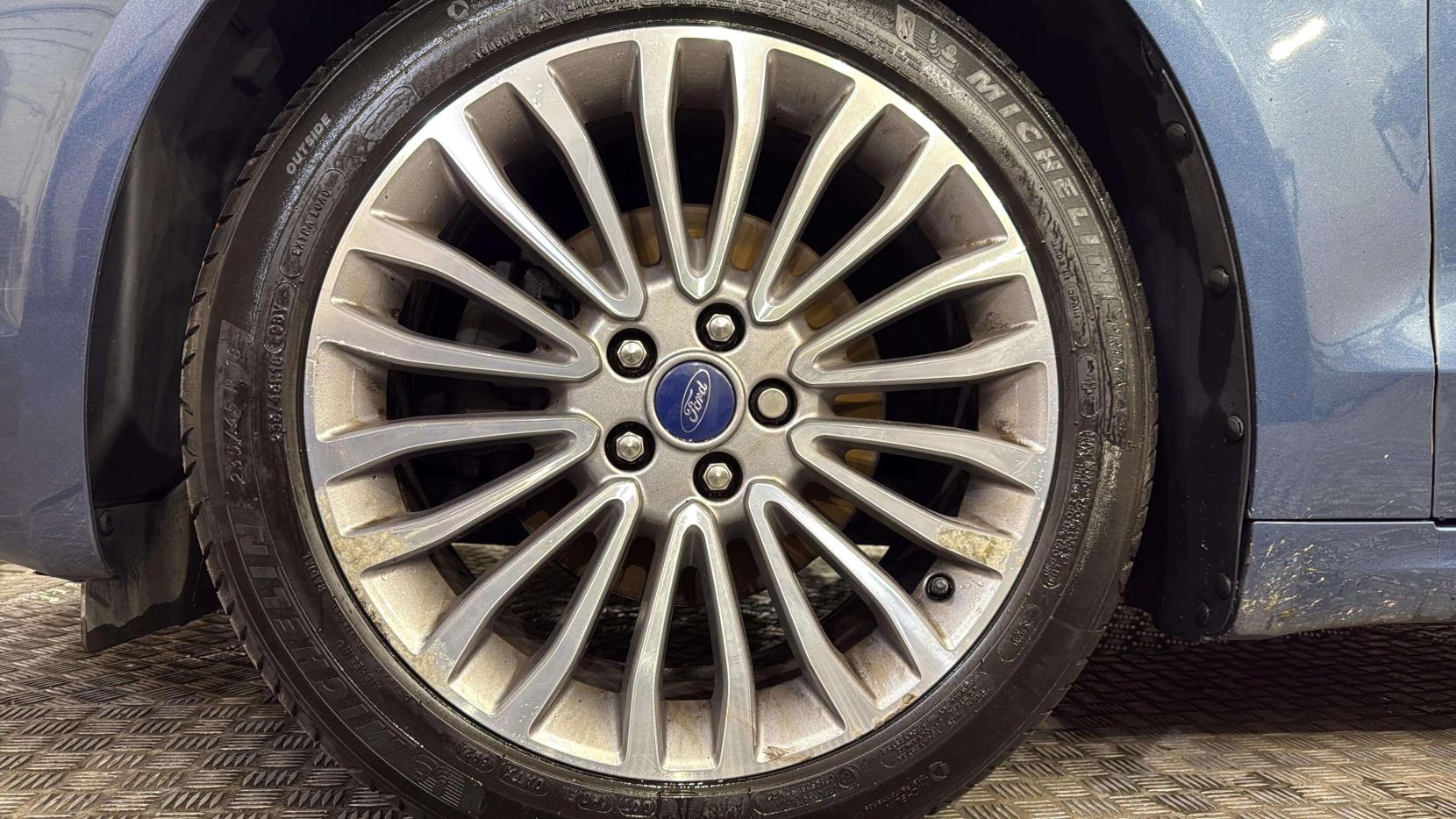 Ford Mondeo 2.0 EcoBlue Titanium Edition Hatchback 5dr Diesel Manual Euro 6 (s/s) (150 ps)