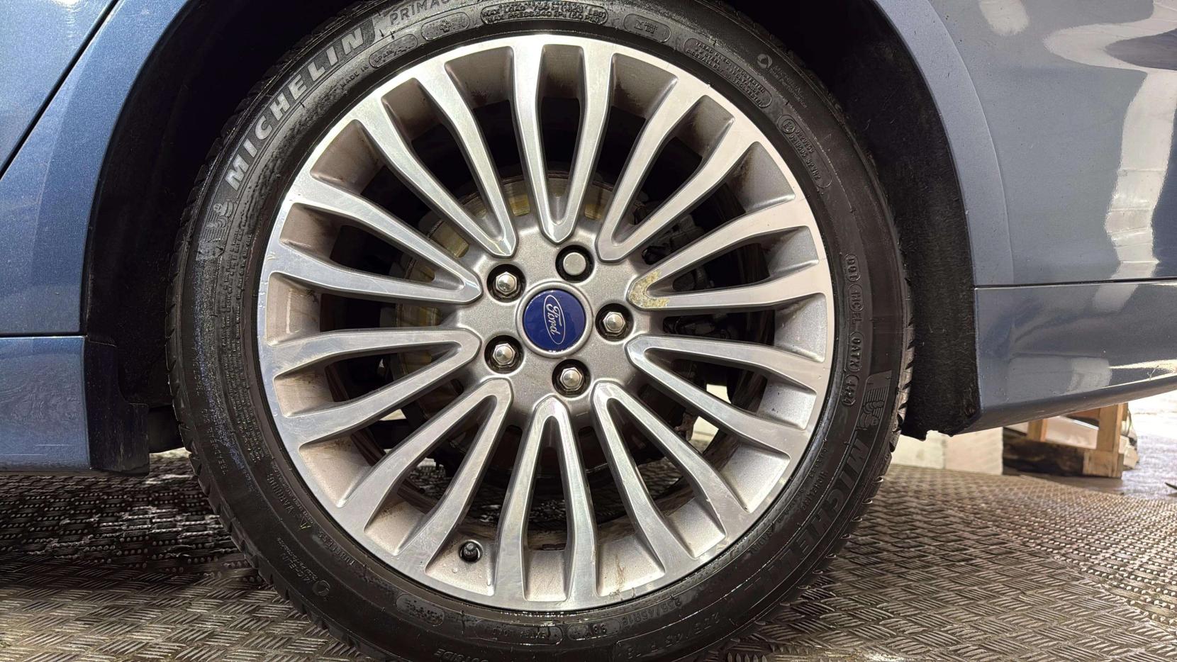 Ford Mondeo 2.0 EcoBlue Titanium Edition Hatchback 5dr Diesel Manual Euro 6 (s/s) (150 ps)