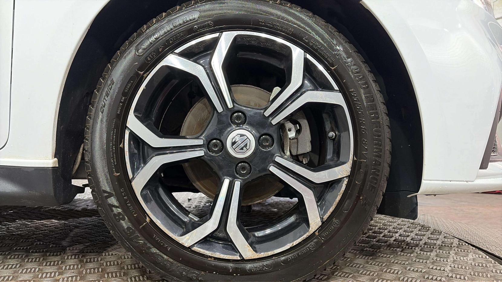 MG MG3 1.5 VTi-TECH Excite Hatchback 5dr Petrol Manual Euro 6 (s/s) (106 ps)