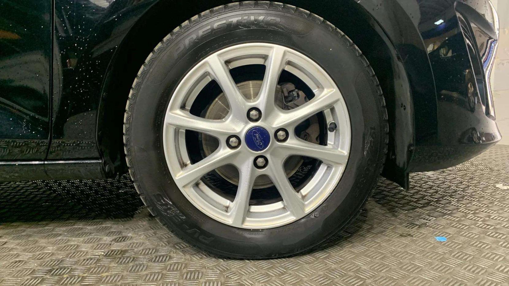 Ford Fiesta 1.0T EcoBoost Zetec Hatchback 5dr Petrol Auto Euro 6 (s/s) (100 ps)