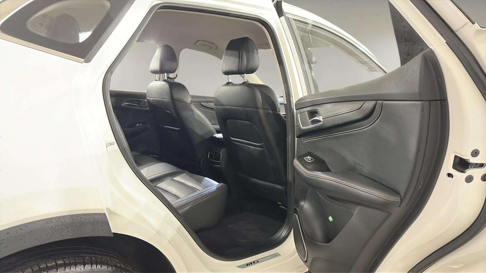 MG MG HS 1.5 T-GDI Excite SUV 5dr Petrol Manual Euro 6 (s/s) (162 ps)