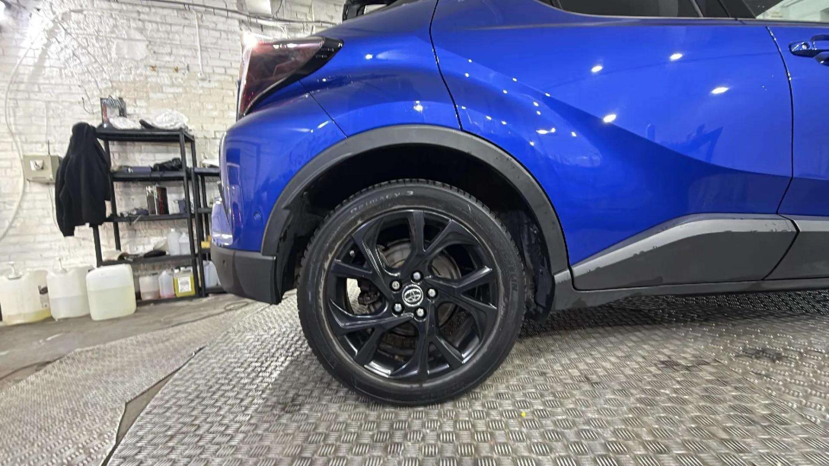 Toyota C-HR 1.8 VVT-h Dynamic SUV 5dr Petrol Hybrid CVT Euro 6 (s/s) (122 ps)