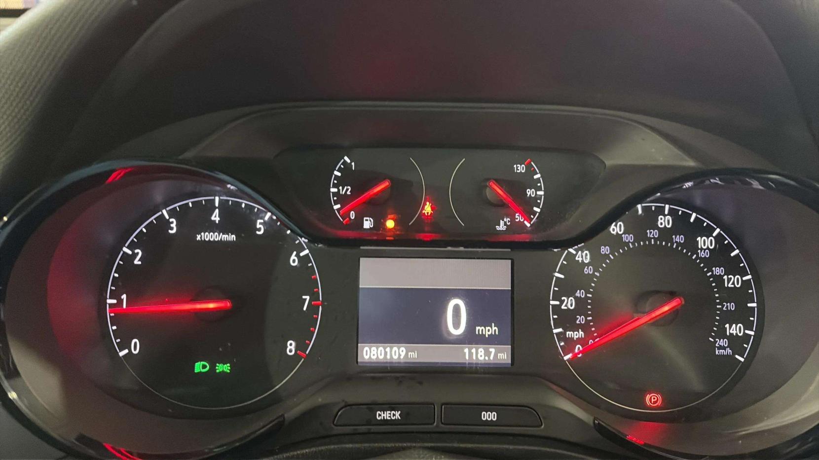 Vauxhall Crossland X 1.2 SE Nav SUV 5dr Petrol Manual Euro 6 (81 ps)