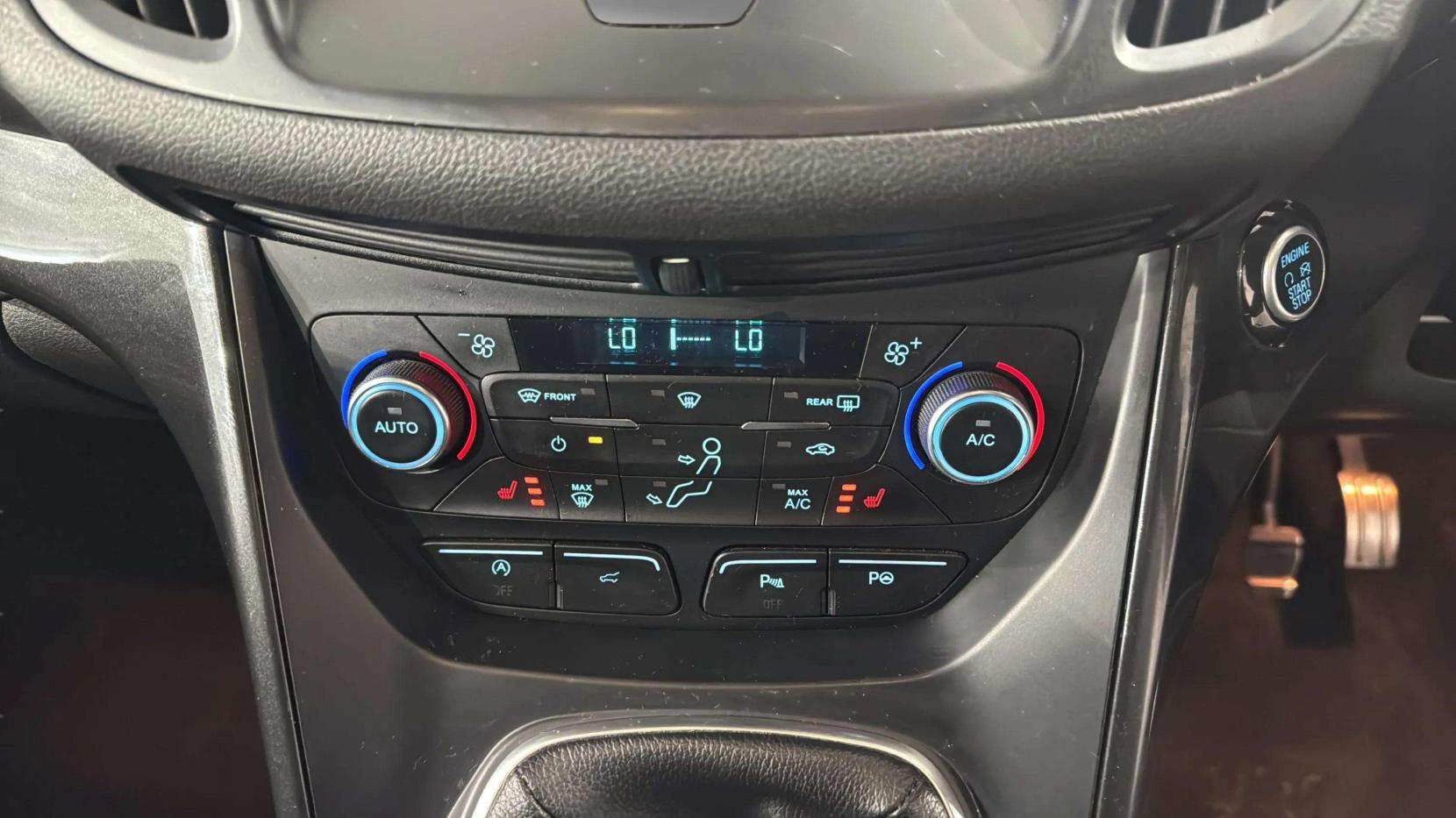 Ford Kuga 2.0 TDCi ST-Line X SUV 5dr Diesel Manual AWD Euro 6 (s/s) (180 ps)