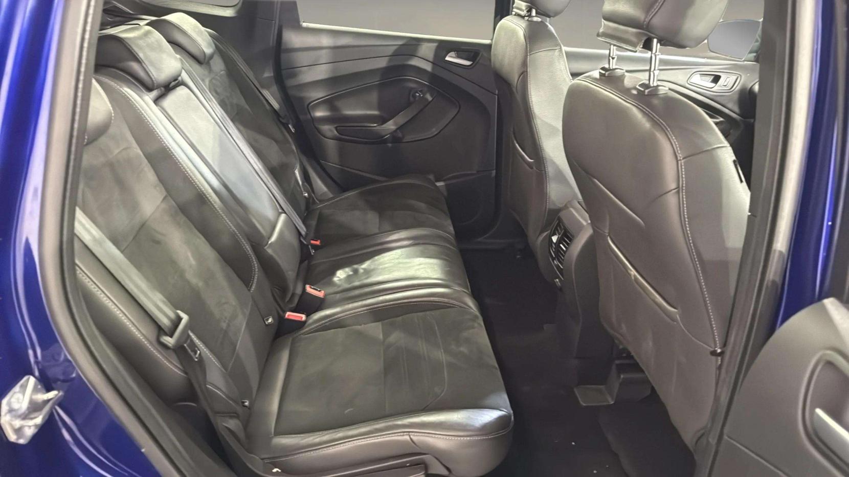 Ford Kuga 2.0 TDCi ST-Line X SUV 5dr Diesel Manual AWD Euro 6 (s/s) (180 ps)