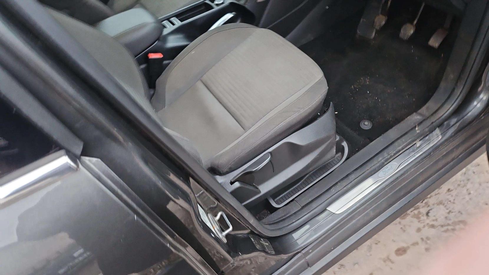 Ford Grand C-Max 1.5 TDCi Titanium MPV 5dr Diesel Manual Euro 6 (s/s) (120 ps)