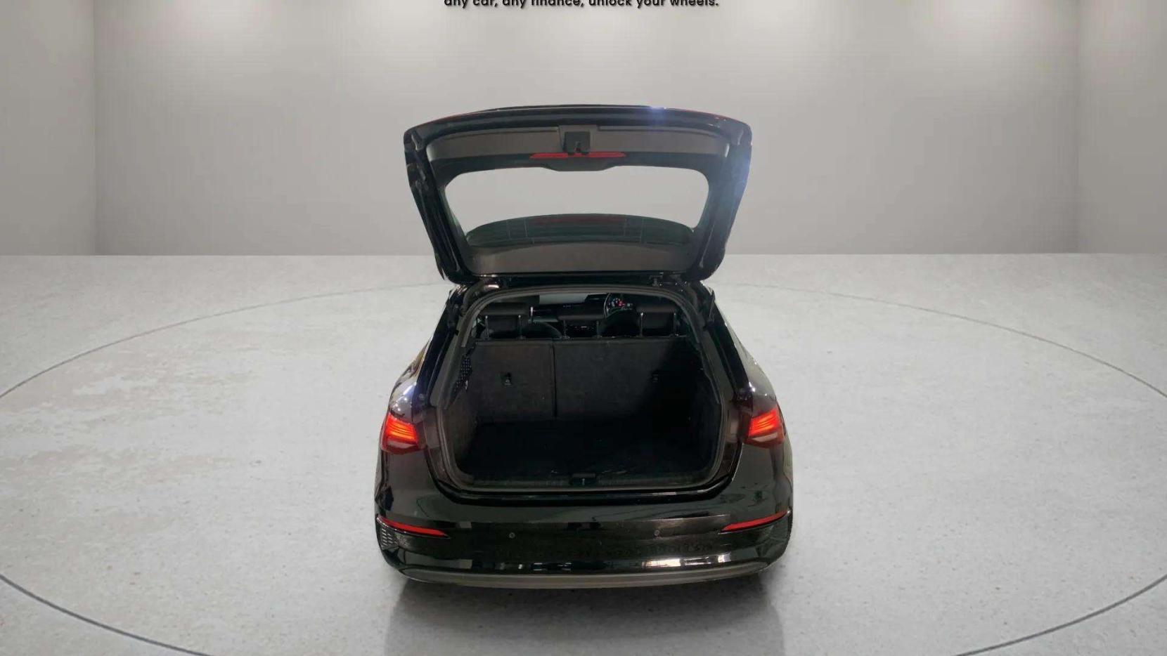 Audi A3 2.0 TDI 30 Technik Sportback 5dr Diesel Manual Euro 6 (s/s) (116 ps)