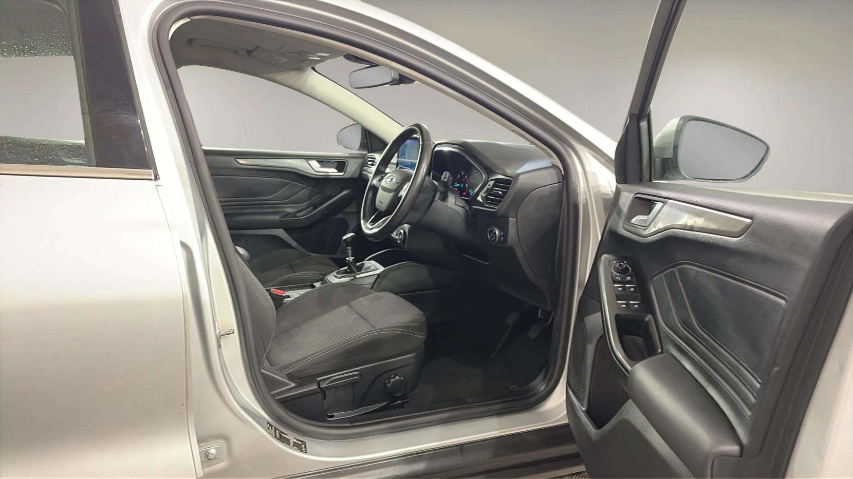 Ford Focus 1.5 EcoBlue Titanium Hatchback 5dr Diesel Manual Euro 6 (s/s) (120 ps)