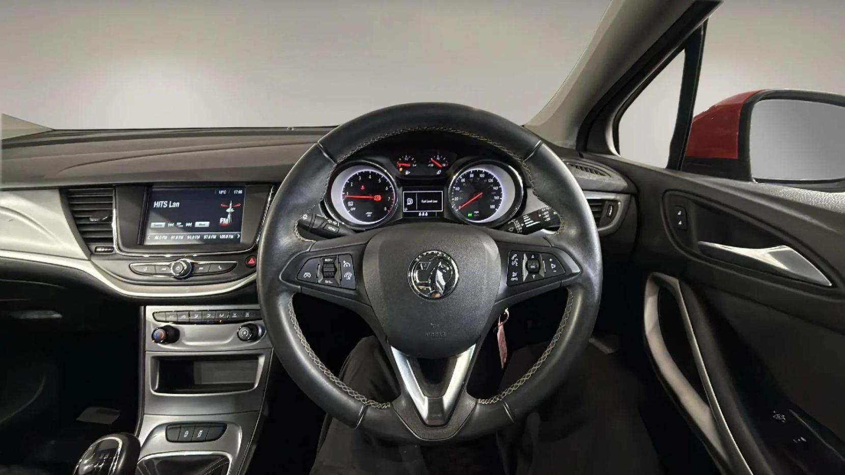 Vauxhall Astra 1.2 Turbo Business Edition Nav Hatchback 5dr Petrol Manual Euro 6 (s/s) (110 ps)