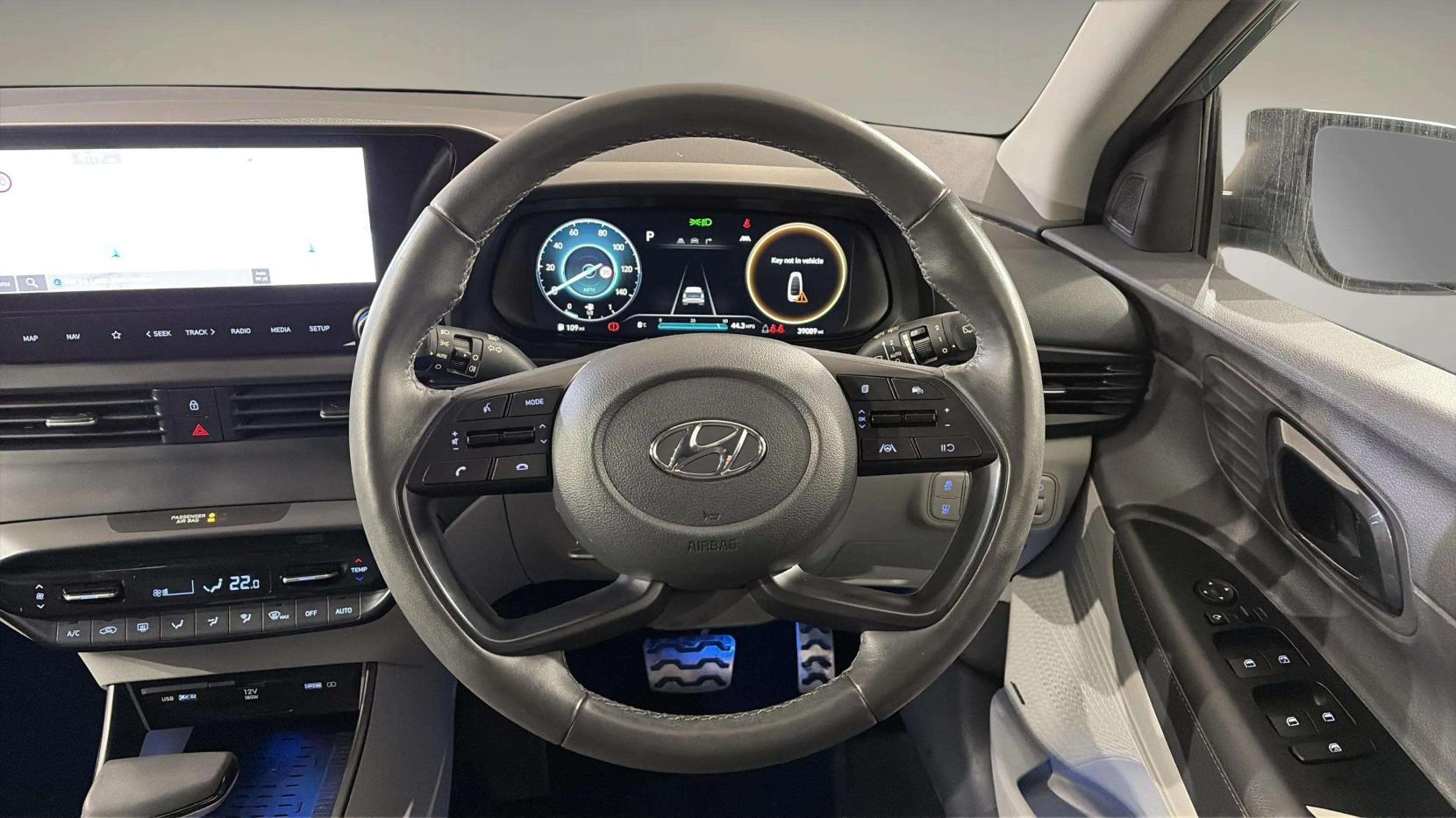 Hyundai BAYON 1.0 T-GDi MHEV Ultimate SUV 5dr Petrol Hybrid DCT Euro 6 (s/s) (100 ps)