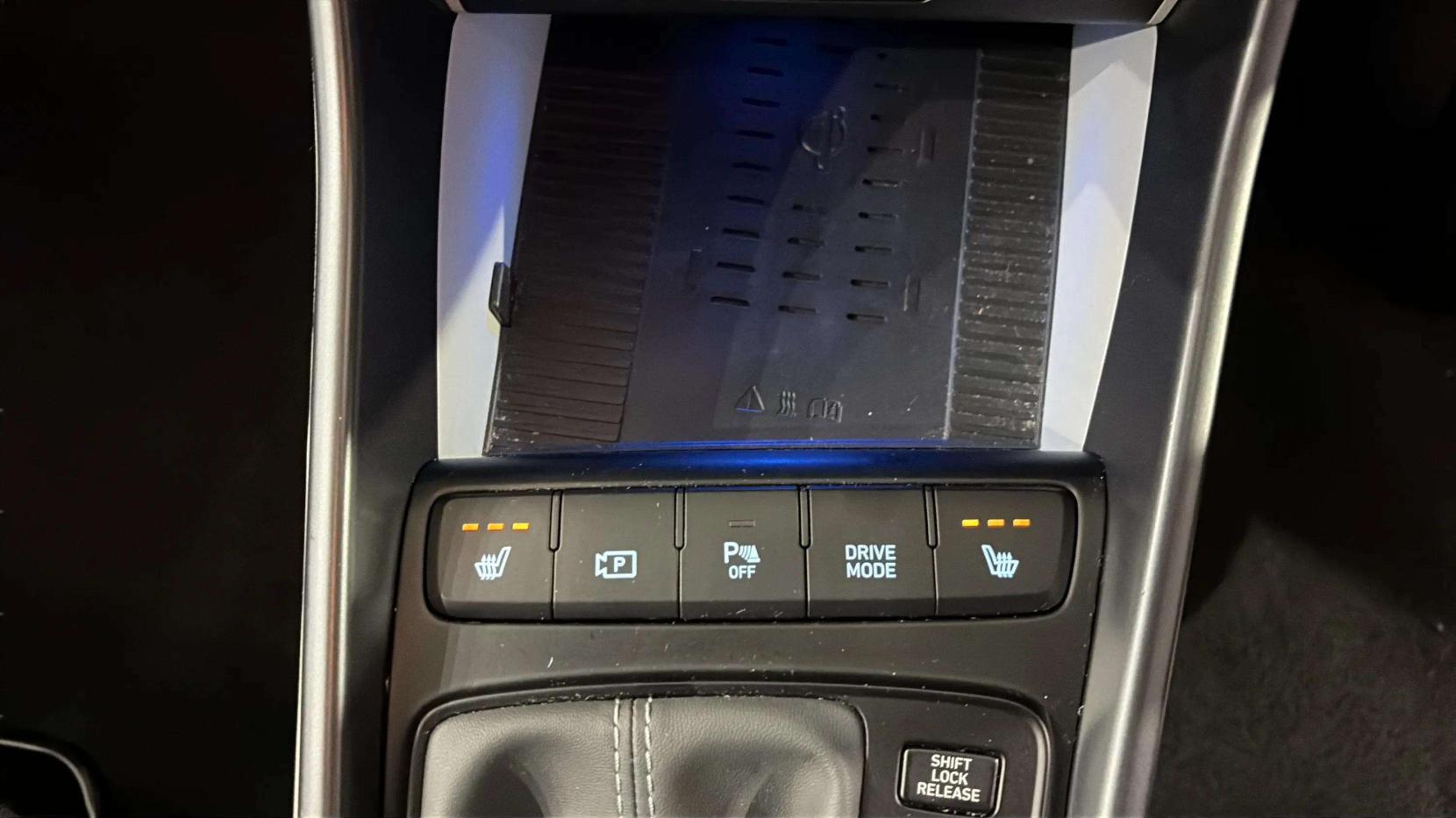 Hyundai BAYON 1.0 T-GDi MHEV Ultimate SUV 5dr Petrol Hybrid DCT Euro 6 (s/s) (100 ps)